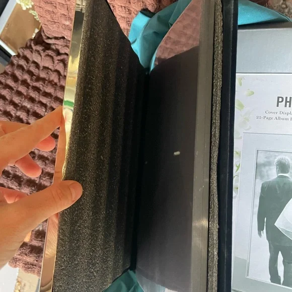 Martha Stewart Silver Beaded Photo Album, Great Wedding Gift. - Picture 9 of 12